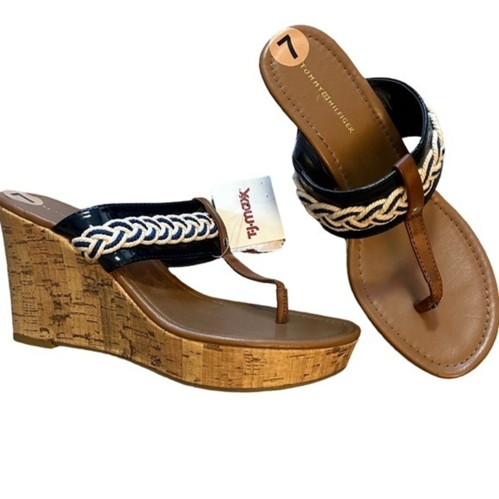 NWT Tommy Hilfiger Wedge Thong Sandals